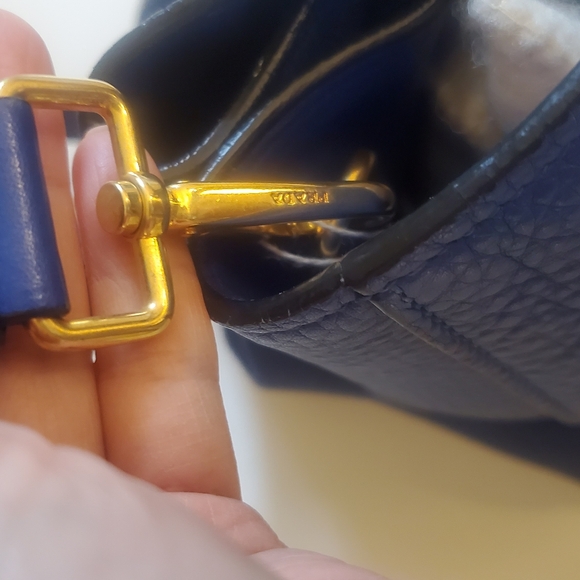 Prada vitello 2way blue bag - Picture 5 of 13